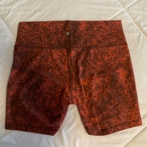 Lululemon size 16 shorts